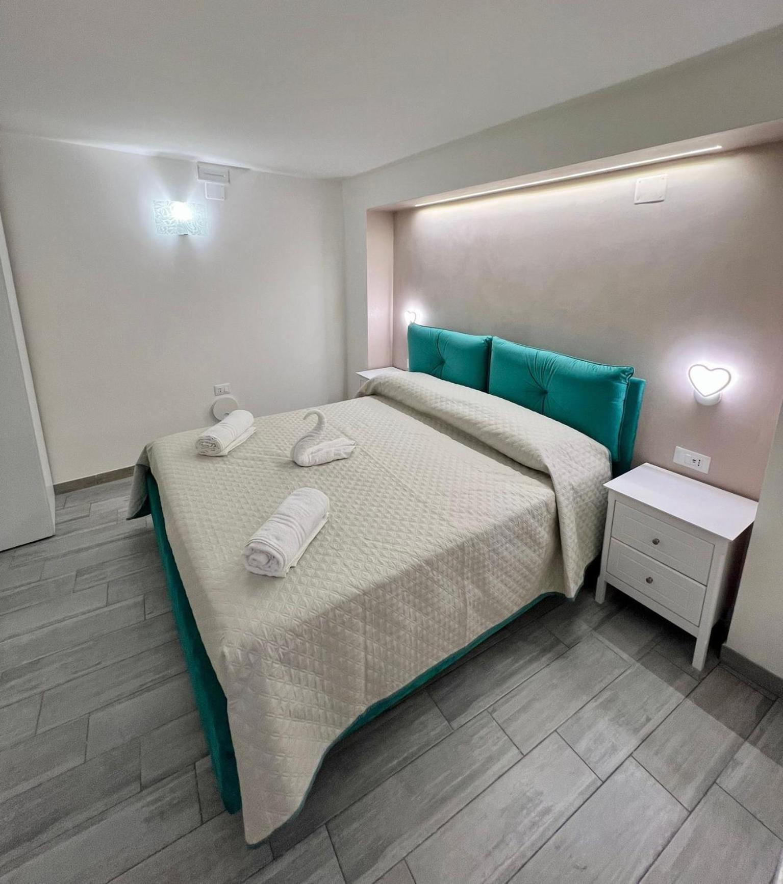 Costa Degli Dei Rooms Pizzo  Ngoại thất bức ảnh